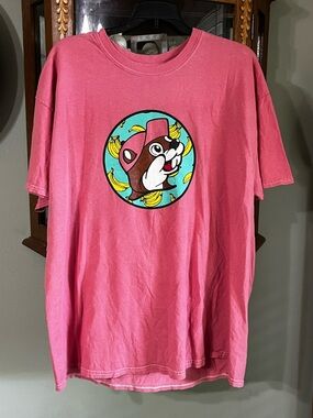 Bananas for Buc-ees Gas Station Roadside T-Shirt XL